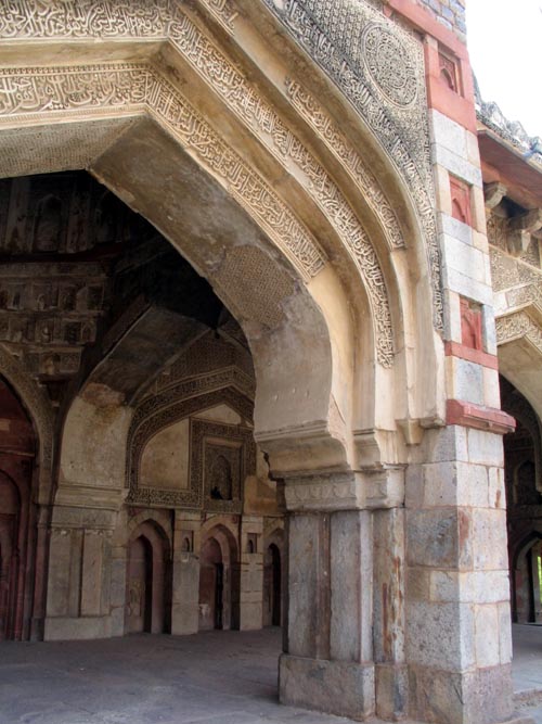 Bara Gumbad (Big Dome), Lodhi Gardens, New Delhi, India