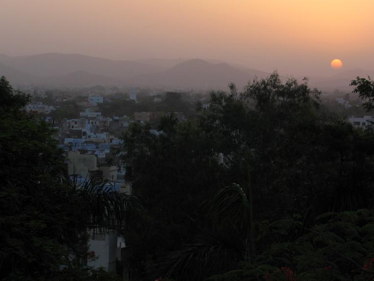 Sunrise, Shiv Niwas Palace Hotel, Udaipur, Rajasthan, India