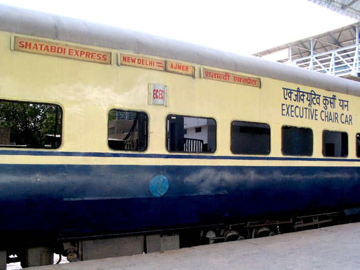 Shatabdi Express Train, Ajmer-New Delhi, Ajmer Station, Ajmer, Rajasthan, India