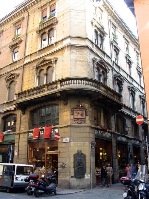 Tamburini, Via Caprarie, 1, Bologna, Emilia-Romagna, Italy