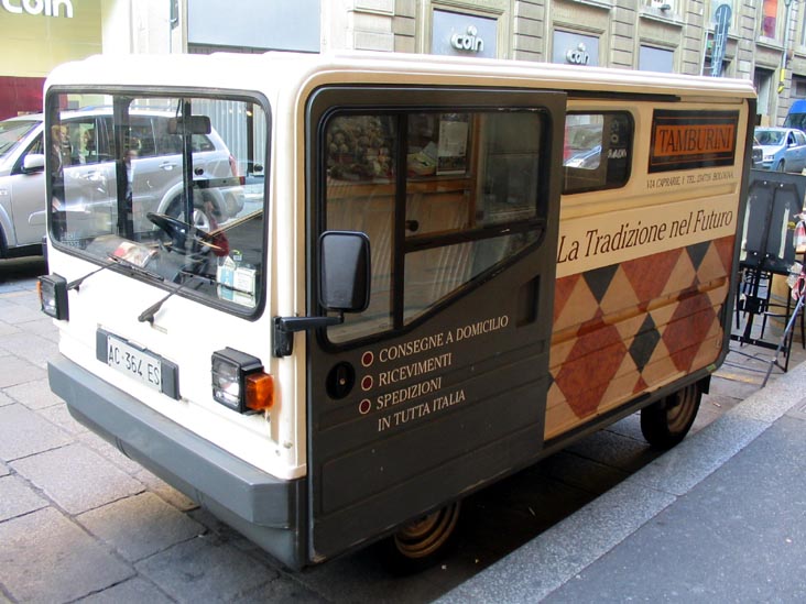 Truck, Tamburini, Via Caprarie, 1, Bologna, Emilia-Romagna, Italy