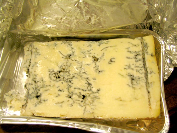 Gorgonzola Naturale, Tamburini, Via Caprarie, 1, Bologna, Emilia-Romagna, Italy