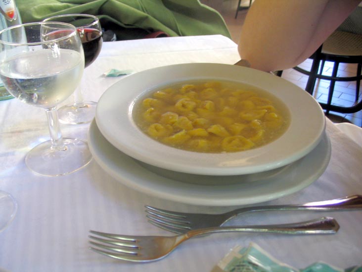 Tortellini in Broth, Trattoria Meloncello, Via Saragozza, 240/a, Bologna, Emilia-Romagna, Italy