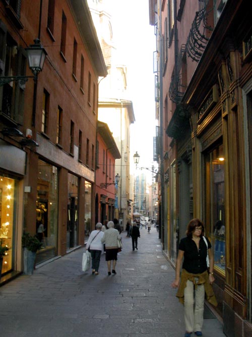 Via Clavature, Bologna, Emilia-Romagna, Italy