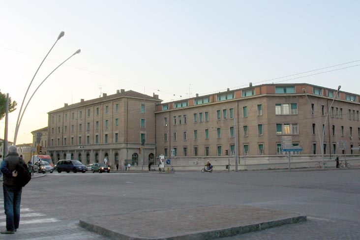 Via dell'Indipendenza at Viale Pietro Pietramellara, Bologna, Emilia-Romagna, Italy