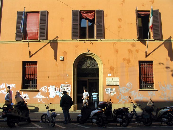 Via Saragozza, 9, Bologna, Emilia-Romagna, Italy