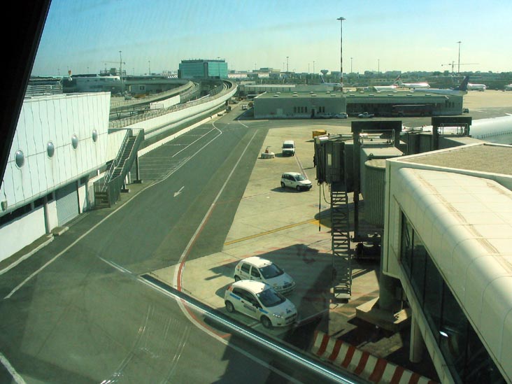 Aeroporto Leonardo da Vinci di Fiumicino, Fiumicinio, Rome, Lazio, Italy