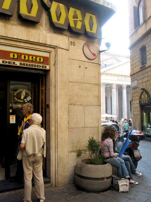Tazza d'Oro, Via degli Orfani, 84, Rome, Lazio, Italy