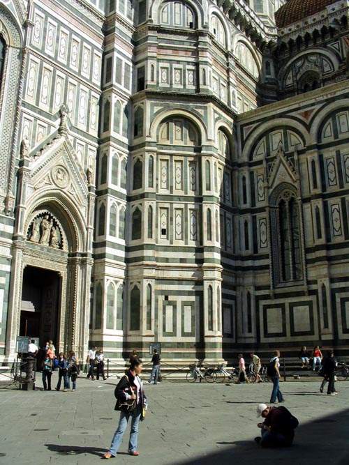 Piazza Del Duomo, Florence, Tuscany, Italy