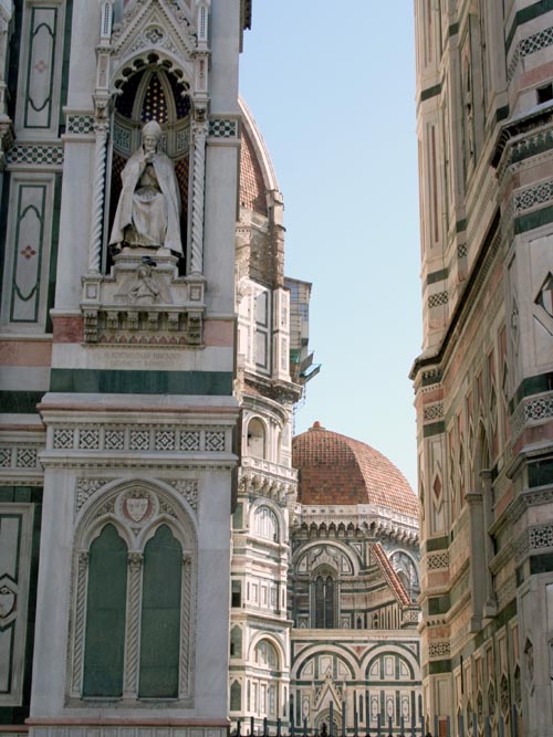 Piazza Del Duomo, Florence, Tuscany, Italy