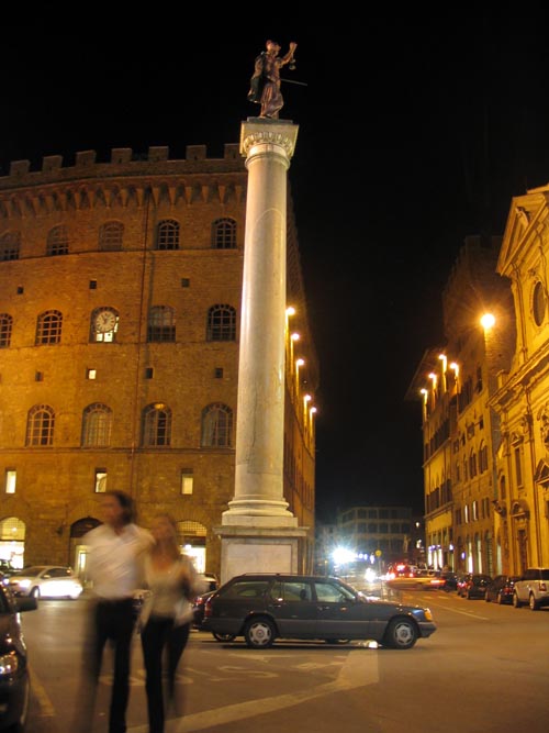 Piazza Santa Trinita, Florence, Tuscany, Italy