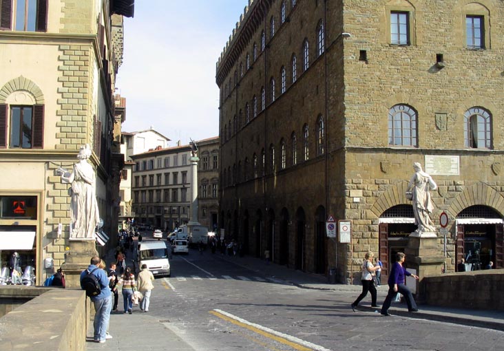 Ponte Santa Trinita, Florence, Tuscany, Italy