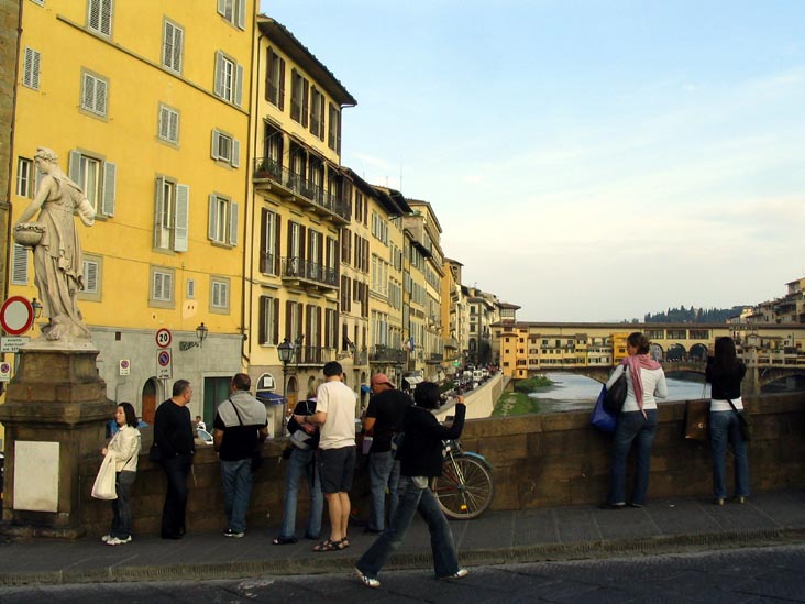 Ponte Santa Trinita, Florence, Tuscany, Italy