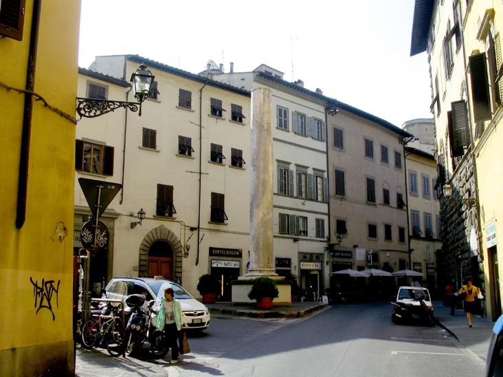 Piazza di San Felice, Oltrarno, Florence, Tuscany, Italy