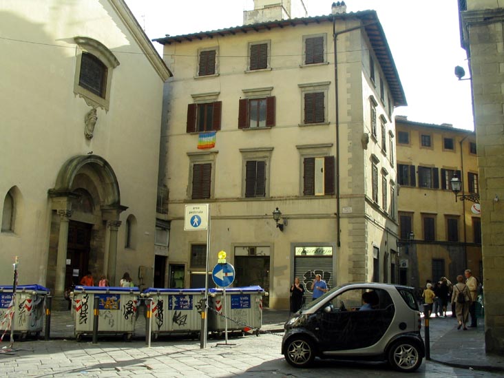 Piazza Outside Vivoli, Via Isola delle Stinche, 7/r, Florence, Tuscany, Italy