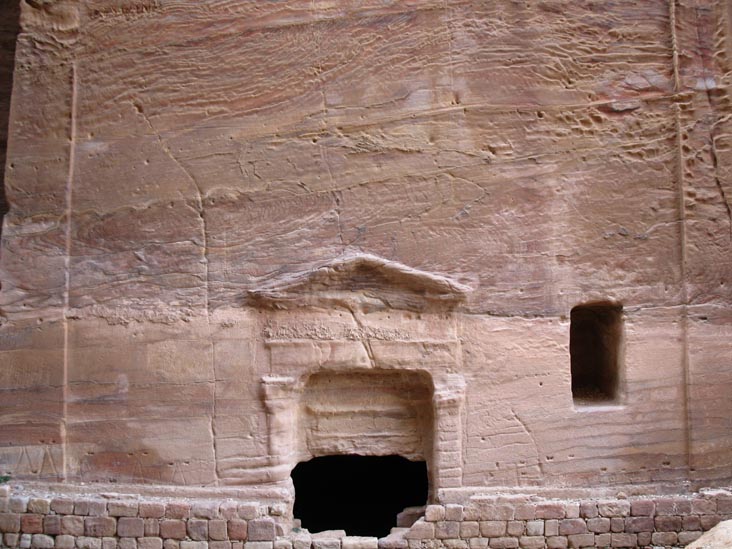 Outer Siq, Petra, Wadi Musa, Jordan