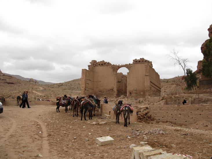 Qasr Al-Bint Temple Complex, Petra, Wadi Musa, Jordan
