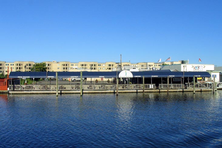 Mermaid Restaurant, 379 Woodcleft Avenue, Woodcleft Canal, Freeport, Long Island, New York