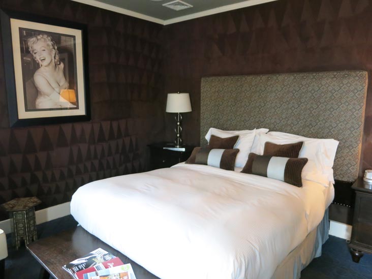 Cocoa Room, Jedediah Hawkins Inn, 400 South Jamesport Avenue, Jamesport, New York, May 28, 2015