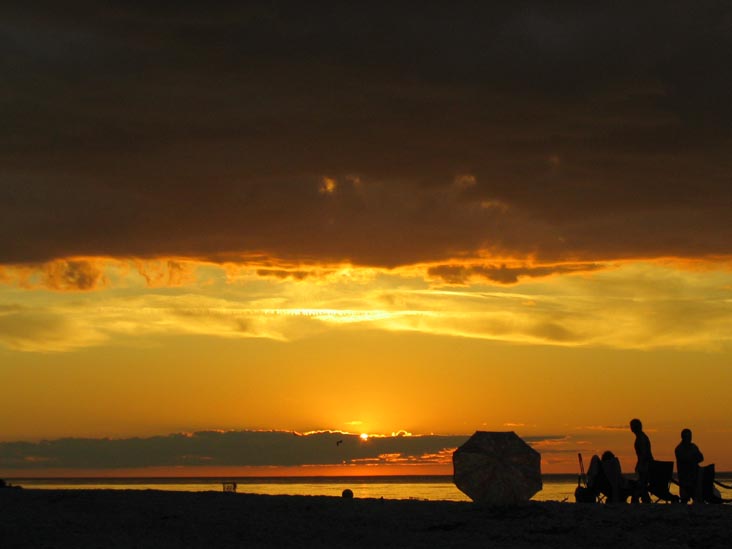 Sunset, Beach, Wildwood State Park, Wading River, Long Island, New York, July 21, 2007, 8:11 p.m.
