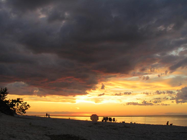 Sunset, Beach, Wildwood State Park, Wading River, Long Island, New York, July 21, 2007, 8:22 p.m.