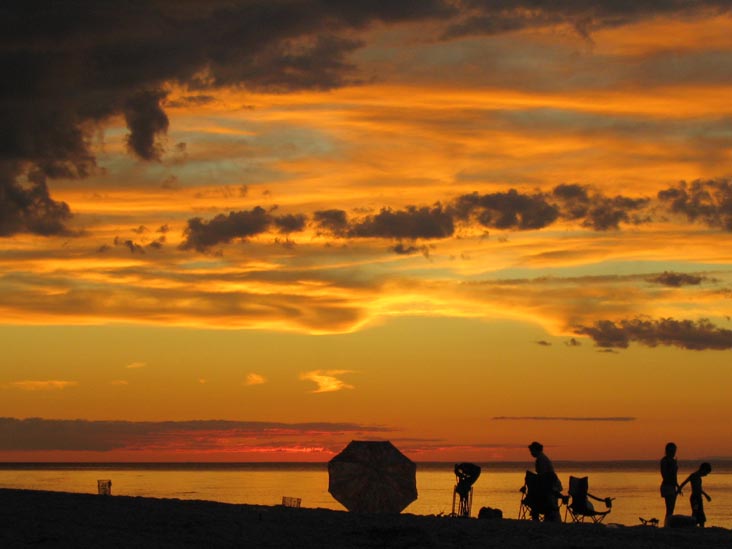 Sunset, Beach, Wildwood State Park, Wading River, Long Island, New York, July 21, 2007, 8:26 p.m.