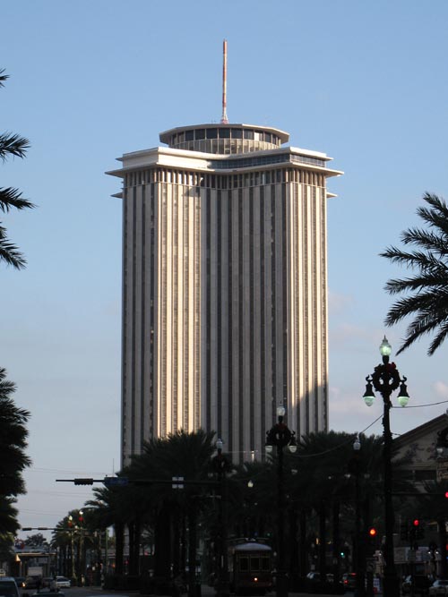World Trade Center of New Orleans, 2 Canal Street, New Orleans, Louisiana