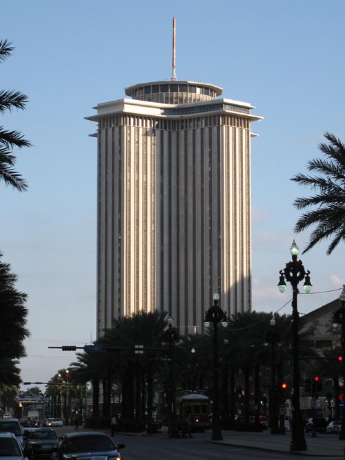 World Trade Center of New Orleans, 2 Canal Street, New Orleans, Louisiana