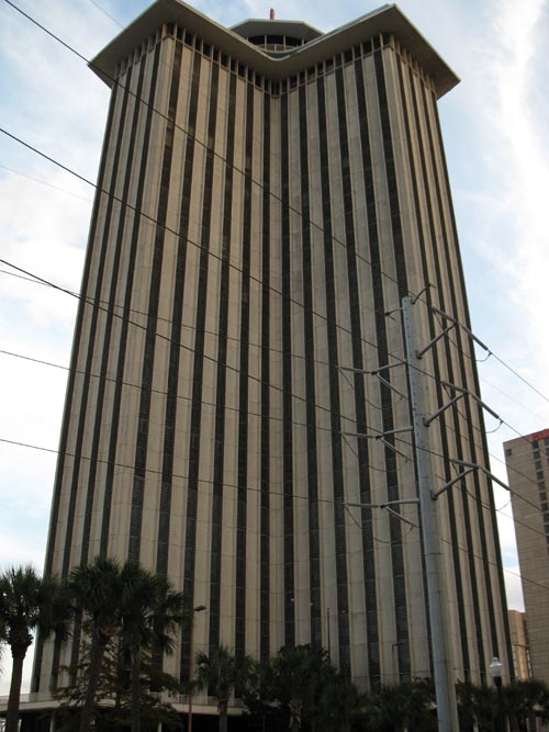World Trade Center of New Orleans, 2 Canal Street, New Orleans, Louisiana