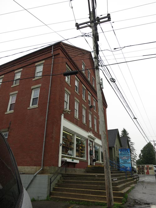 Maine State Prison Showroom, 358 Main Street, Thomaston, Maine, July 1, 2013