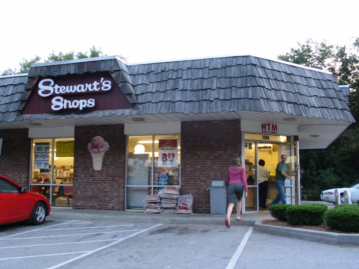 Stewart's Shops, 7594 Route 7, Pownal, Vermont