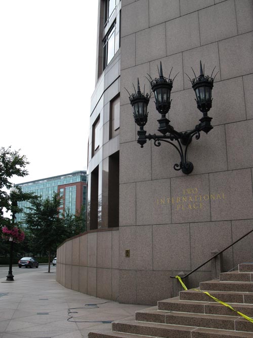Two International Place, Waterfront/Seaport District Bike Tour, Downtown Boston, Boston, Massachusetts