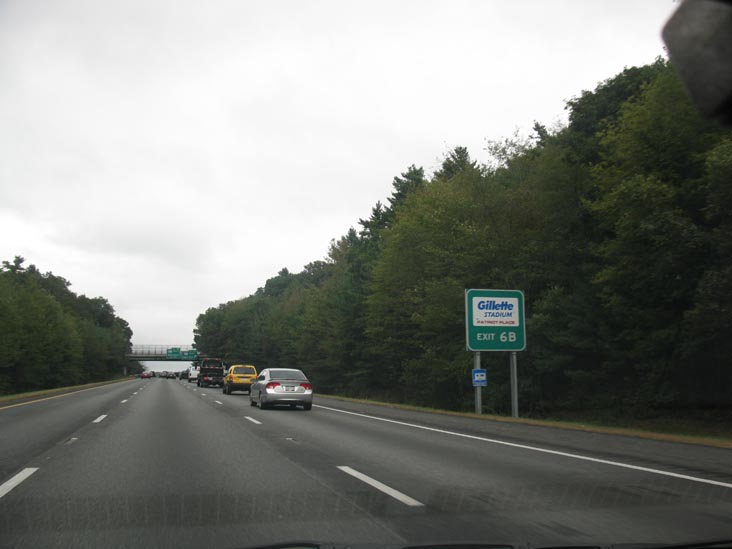 Northbound Interstate 95 Near Exit 6B, Massachusetts, October 1, 2011