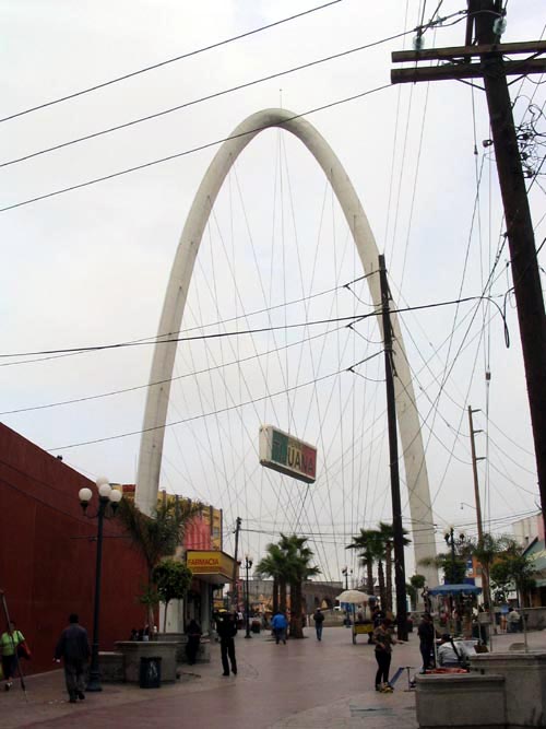 Tijuana Arch/El Arco, Tijuana, Baja California, Mexico