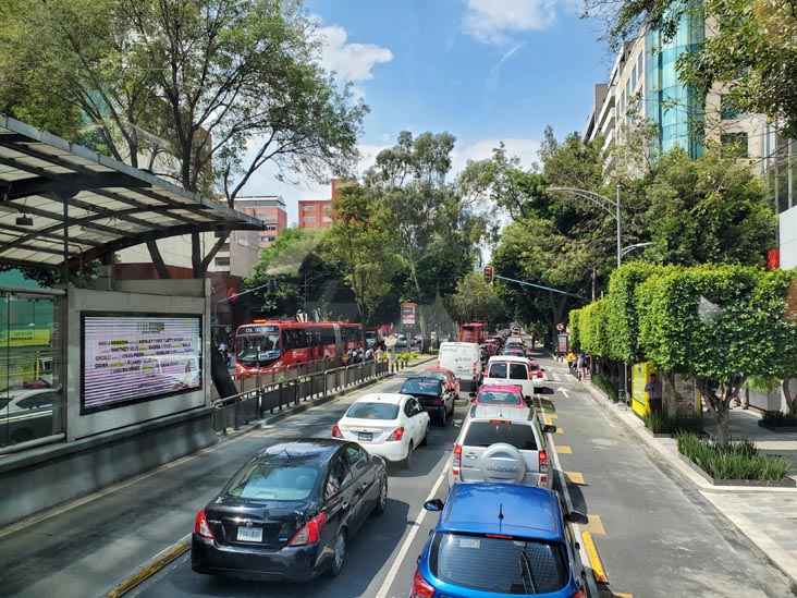 Avenida Insurgentes Sur, Capital Bus Circuito Centro-Sur Tour, Mexico City/Ciudad de México, Mexico, August 6, 2021