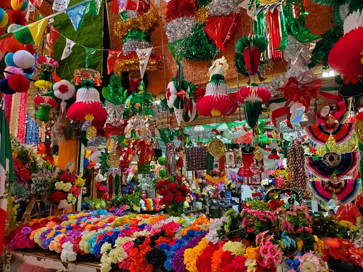 Flowers and Decorations, La Merced, Centro Histórico, Mexico City/Ciudad de México, Mexico, August 21, 2021
