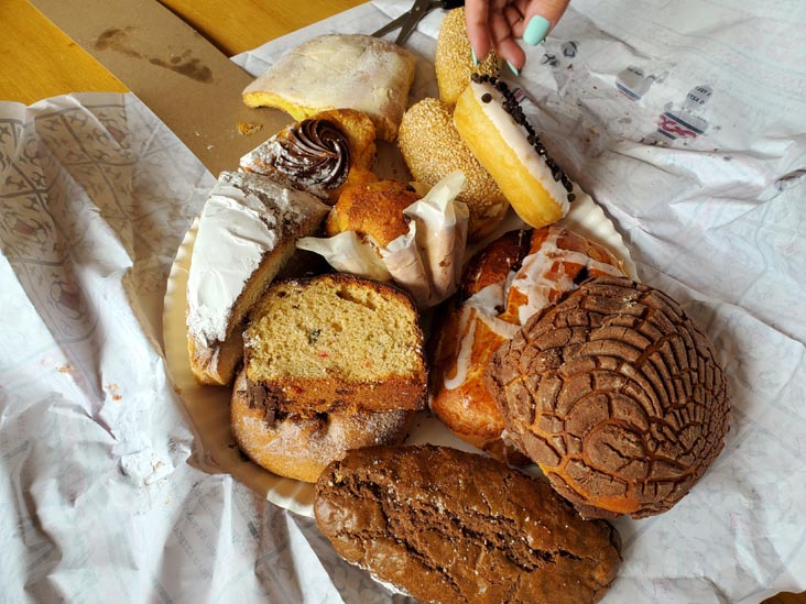 Pastelería Ideal Pastries Mexico City/Ciudad de México, Mexico, August 16, 2021