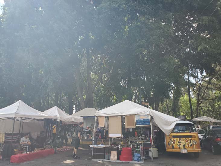 Bazar de la Roma, Jardín Dr. Ignacio Chávez, Colonia Doctores, Mexico City/Ciudad de México, Mexico, September 2, 2023