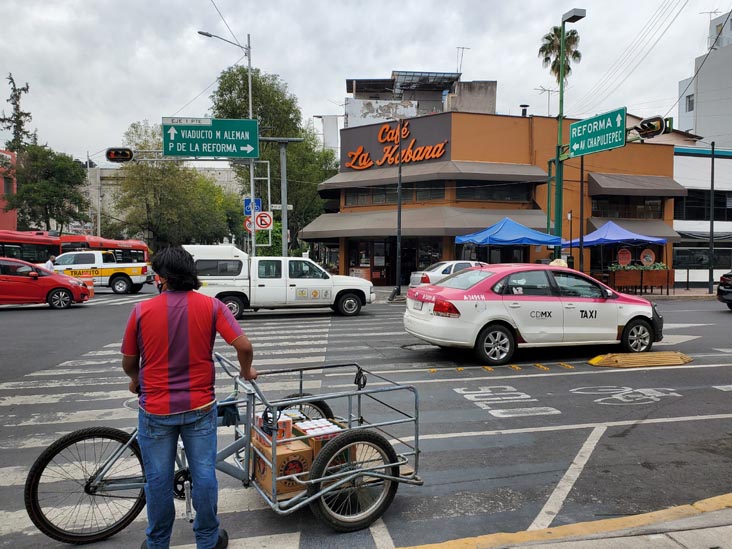 Avenida Bucareli at Avenida Morelos, Colonia Juárez, Mexico City/Ciudad de México, Mexico, August 27, 2021