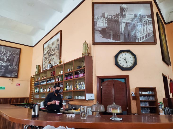 Café La Habana, Avenida Bucareli 62, Colonia Juárez, Mexico City/Ciudad de México, Mexico, August 28, 2021