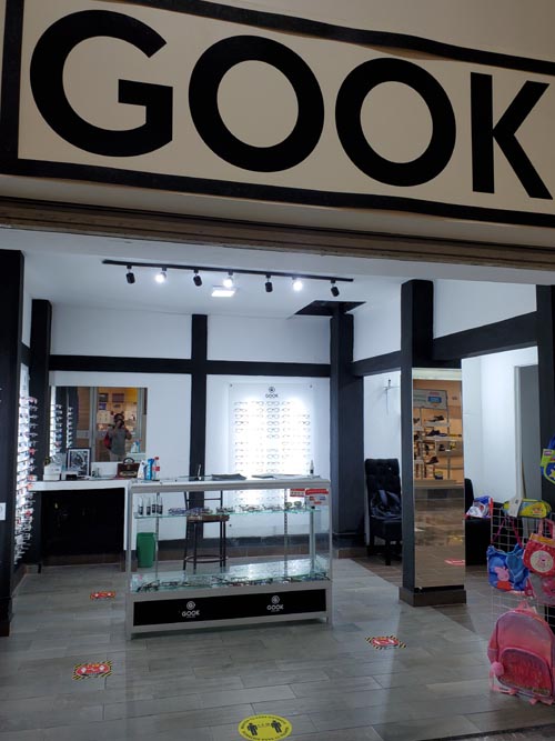 Centro Cultural Plaza Cuauhtémoc, Cuauhtémoc 19, Juárez, Mexico City/Ciudad de México, Mexico, August 7, 2021