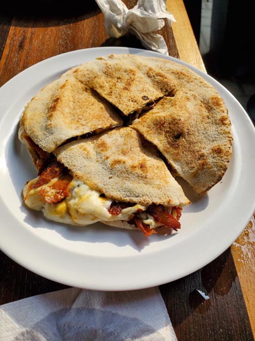 Pita Pastor, El Califa, Avenida Paseo de La Reforma 382, Colonia Juárez, Mexico City/Ciudad de México, Mexico, August 5, 2021