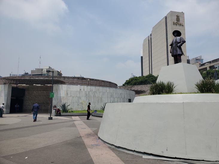 Insurgentes Metro Station, Colonia Juárez, Mexico City/Ciudad de México, Mexico, August 13, 2021