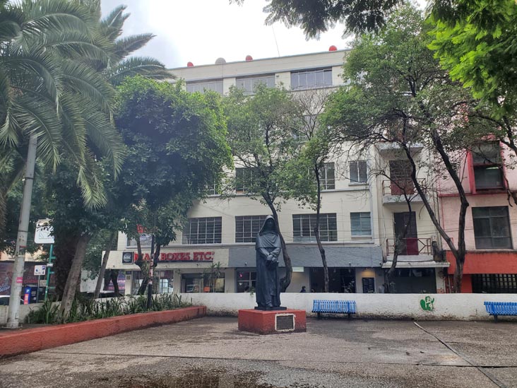 Plaza Giordano Bruno, Colonia Juárez, Mexico City/Ciudad de México, Mexico, August 3, 2021