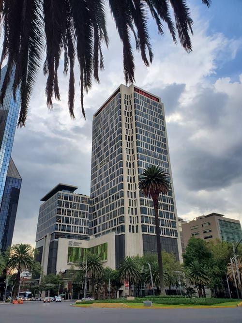 Glorieta de la Palma, Paseo de la Reforma, Mexico City/Ciudad de México, Mexico, August 5, 2021
