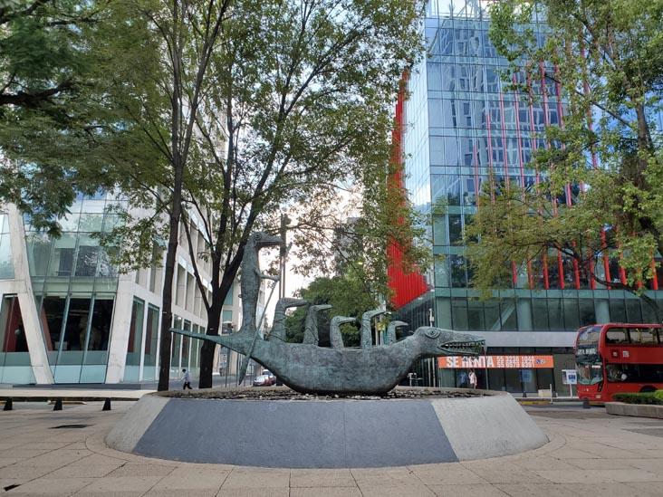 Cocodrilo, Paseo de la Reforma, Mexico City/Ciudad de México, Mexico, August 15, 2021