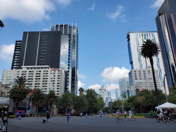 Glorieta de la Palma, Paseo de la Reforma, Mexico City/Ciudad de México, Mexico, August 15, 2021