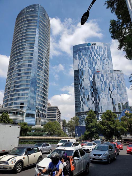 St. Regis Hotel, Torre Diana and Fuente de La Diana Cazadora, Paseo de la Reforma, Mexico City/Ciudad de México, Mexico, August 15, 2021