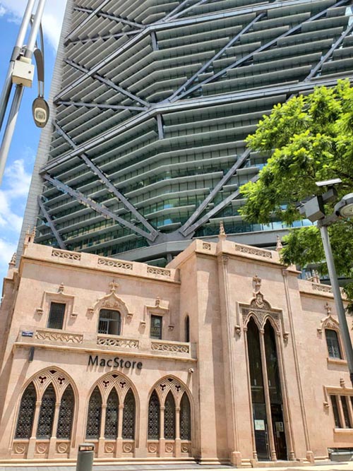 MacStore, Paseo de la Reforma 483, Mexico City/Ciudad de México, Mexico, August 15, 2021