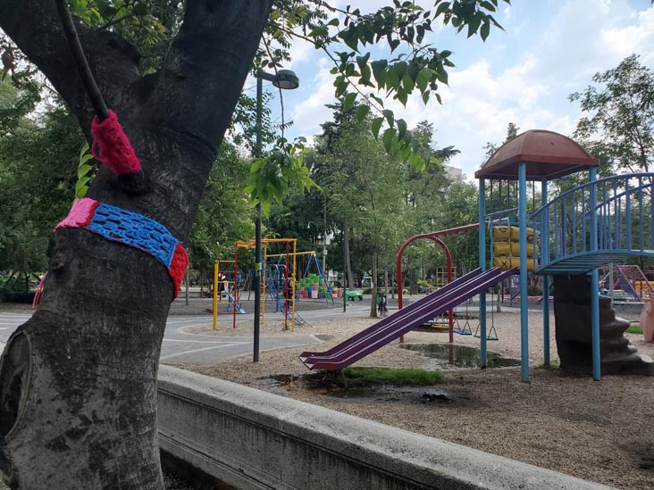 Jardín Pushkin, Colonia Roma, Mexico City/Ciudad de México, Mexico, August 9, 2021